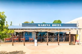 Marine hotel